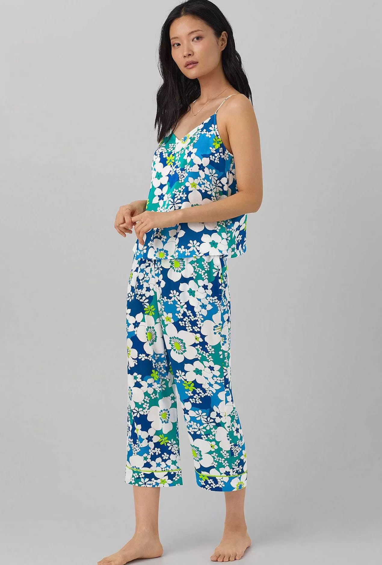 Extended Sizes*Bedhead Pajamas Bedhead X Trina Turk Bali Blue Floral Women'S Cami Washable Silk Satin Cropped Pj Set