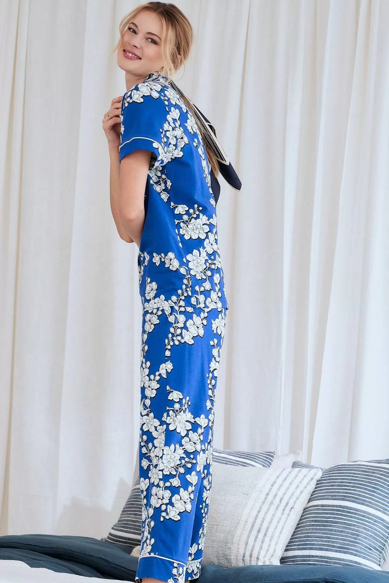 Cropped Sets*Bedhead Pajamas Navy Shadow Blossom Short Sleeve Cropped Stretch Jersey Pj Set